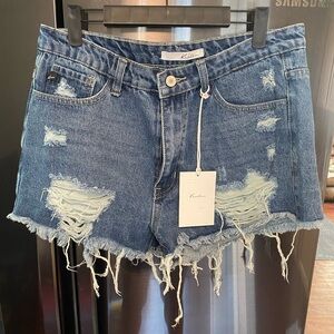 (L) NWT Kancan distressed Jean Shorts